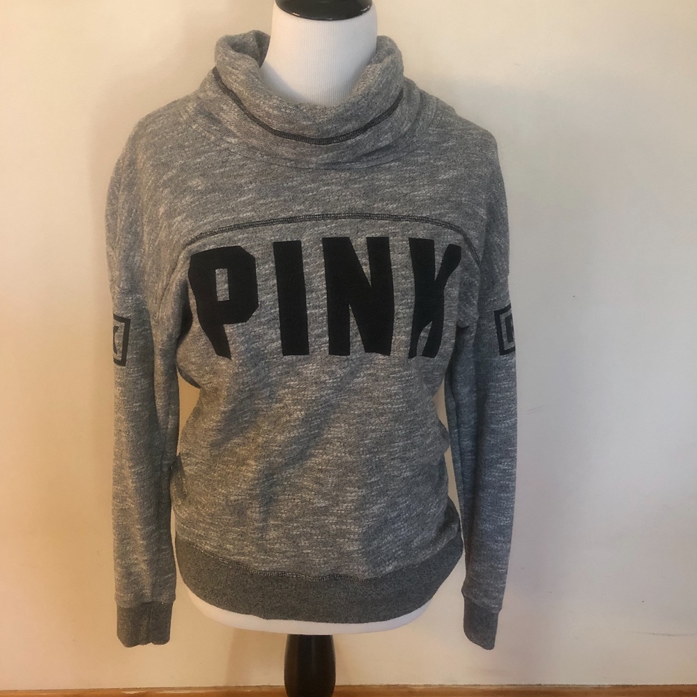 GREY VICTORIA SECRET PULL OVER